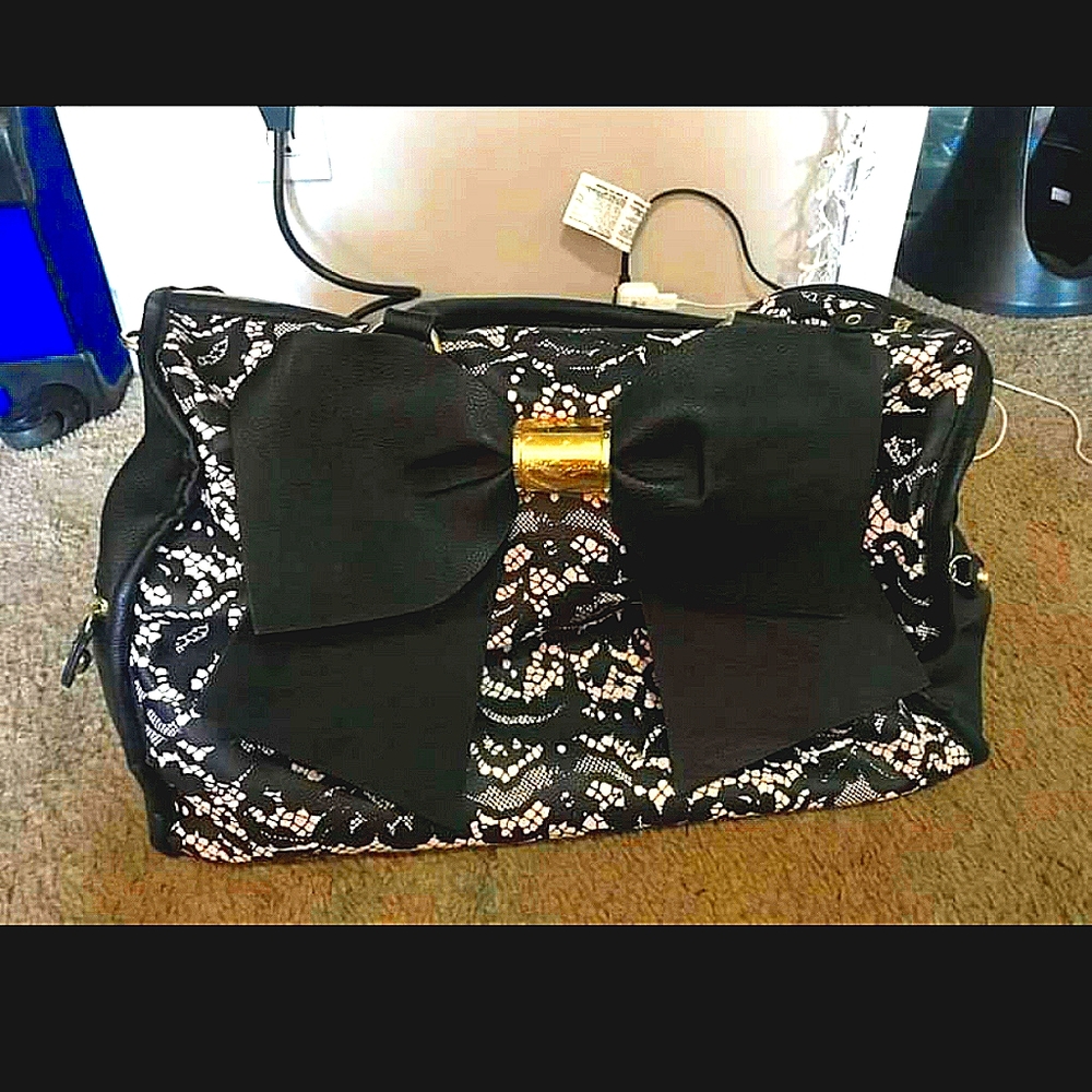 Betsey Johnson weekender bag